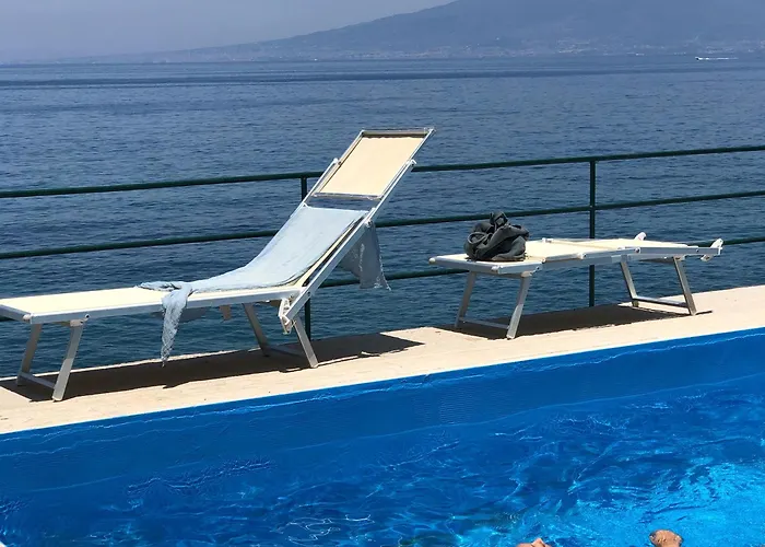 Daire Lemon Soul Center *